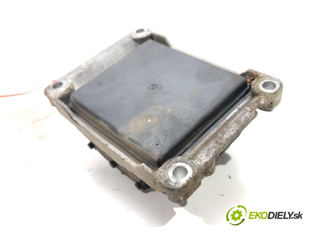 OPEL CORSA C (X01) 2000 - 2009    1.4 (F08, F68) 66 kW [90 KM] benzyna 2000 - 2009  riadiaca jednotka Motor 24420560 (Riadiace jednotky)
