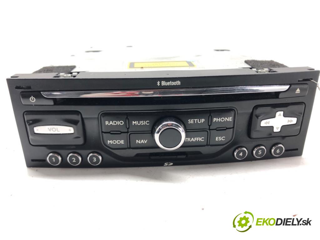 PEUGEOT 3008 nadwozie wielkoprzestrzenne (MPV) (0U_) 2009 - 2017    1.6 HDi 80 kW [109 KM] olej napędowy 2009 - 2016  RADIO Navigácia 96661984XT (Audio zariadenia)