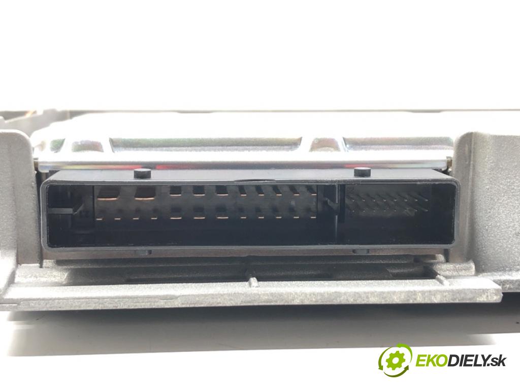 AUDI A6 C7 (4G2, 4GC) 2010 - 2018    3.0 TDI quattro 240 kW [326 KM] olej napędowy 2014  Zosilňovač BOSE 4G5035223B (Zosilňovače)