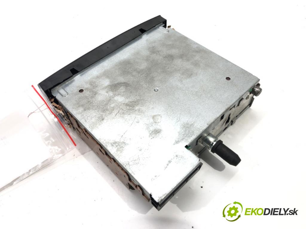 PEUGEOT 307 (3A/C) 2000 - 2012    2.0 HDi 90 66 kW [90 KM] olej napędowy 2000 - 2007  RADIO 96514684XT (Audio zariadenia)