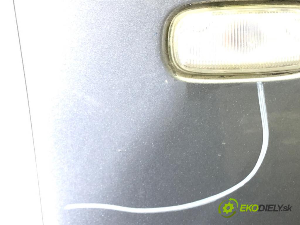 AUDI A6 C5 Avant (4B5) 1997 - 2005    2.5 TDI quattro 132 kW [180 KM] olej napędowy 2000  blatník pravý přední část