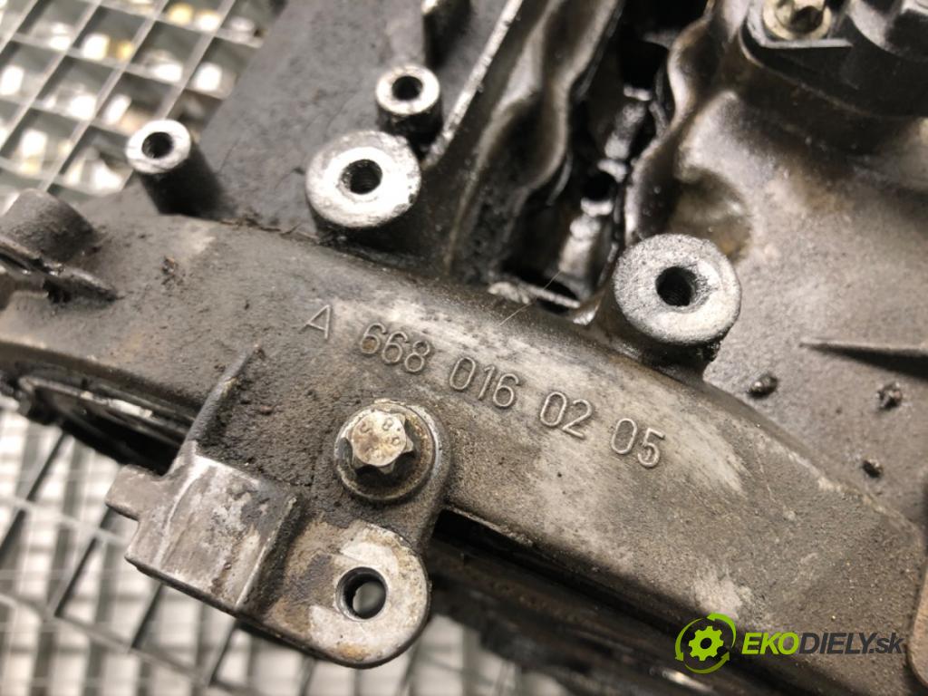 MERCEDES-BENZ VANEO (414) 2002 - 2005    1.7 CDI (414.700) 67 kW [91 KM] olej napędowy 2002  Hlava valcov 668914 A6680160205 (Hlavy valcov)