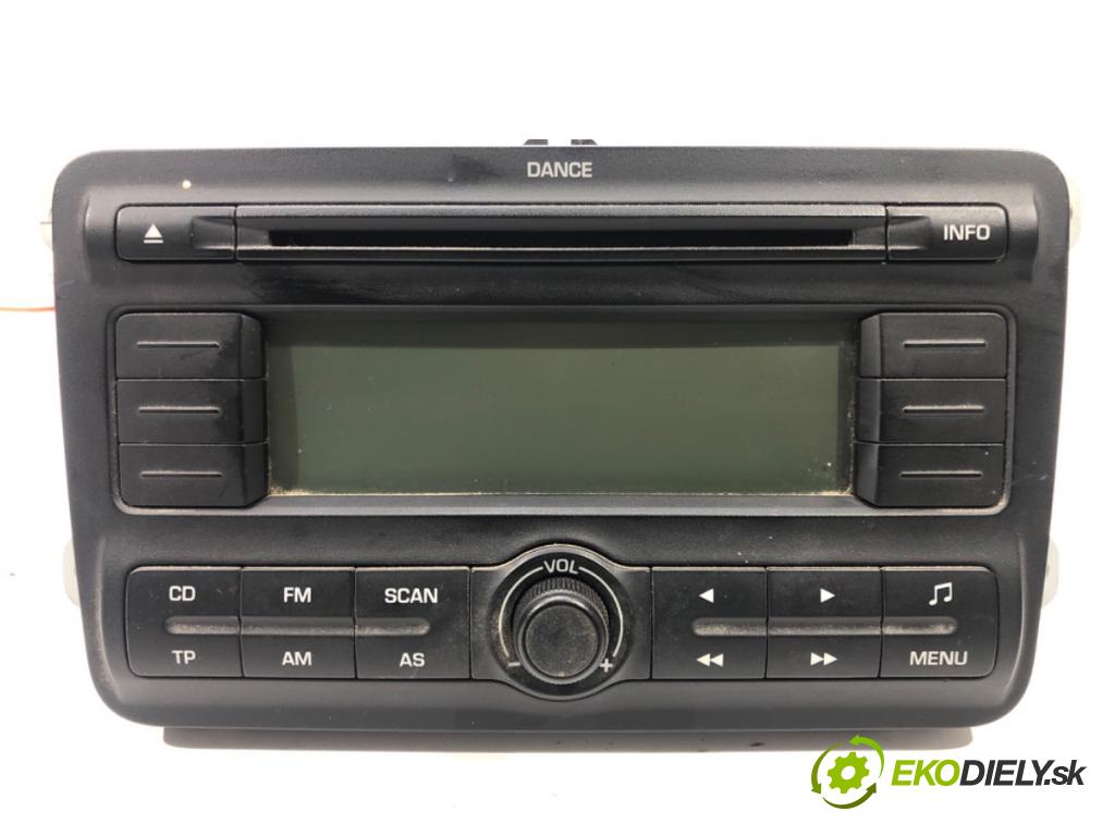 SKODA FABIA II (542) 2006 - 2014    1.4 63 kW [86 KM] benzyna 2007 - 2014  RADIO 5J0035161A (Audio zariadenia)