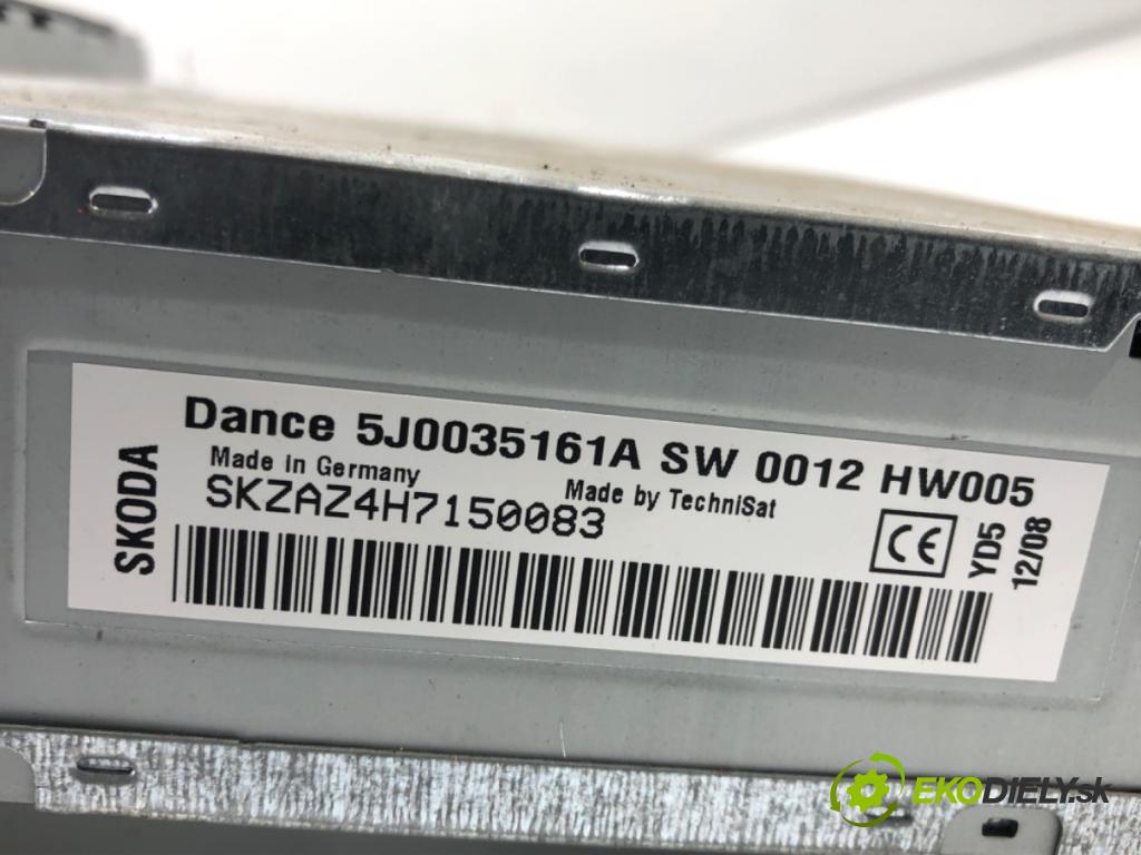 SKODA FABIA II (542) 2006 - 2014    1.4 63 kW [86 KM] benzyna 2007 - 2014  RADIO 5J0035161A (Audio zariadenia)