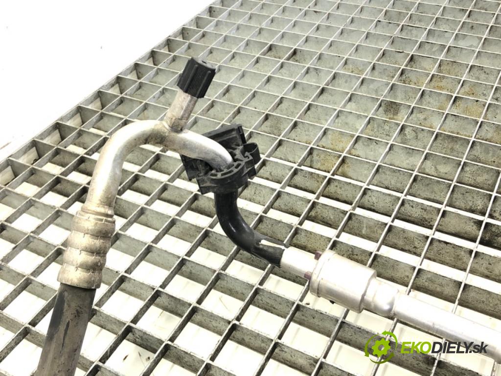 SKODA FABIA II (542) 2006 - 2014    1.4 63 kW [86 KM] benzyna 2007 - 2014  rúrka klimatizácie  (Rúrky klimatizácie)