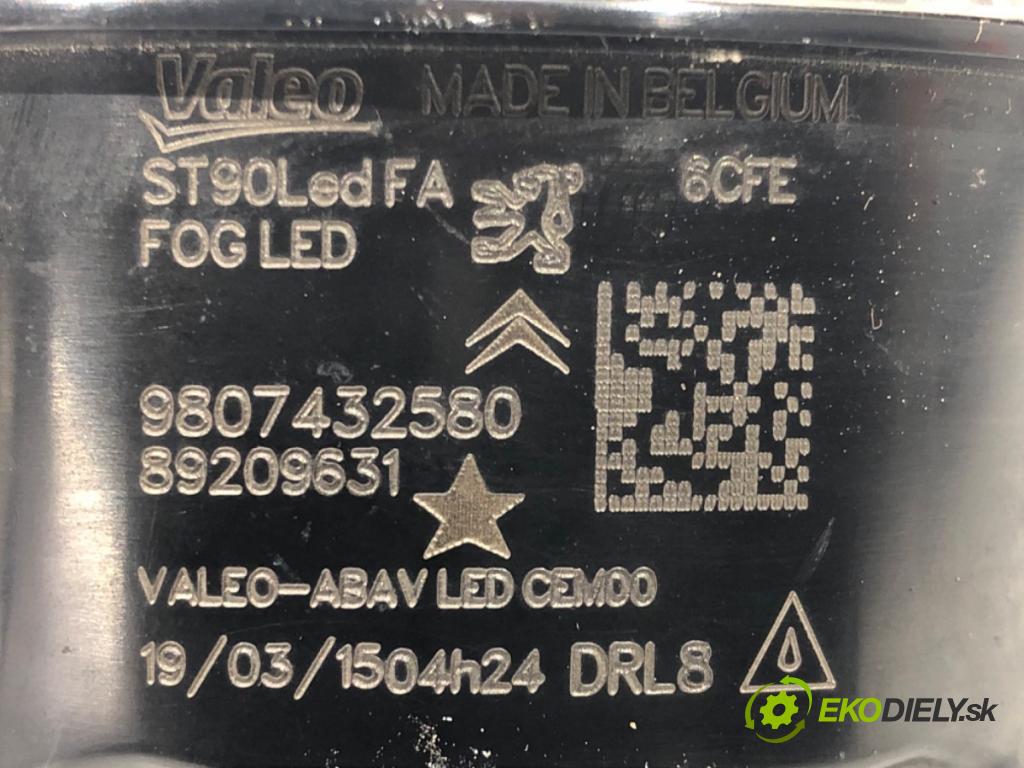 PEUGEOT 508 SW I (8E_) 2010 - 2018    2.0 BlueHDi 180 133 kW [180 KM] olej napędowy 2014  hmlové svetlo, hmlovka levý přední část 9807432580