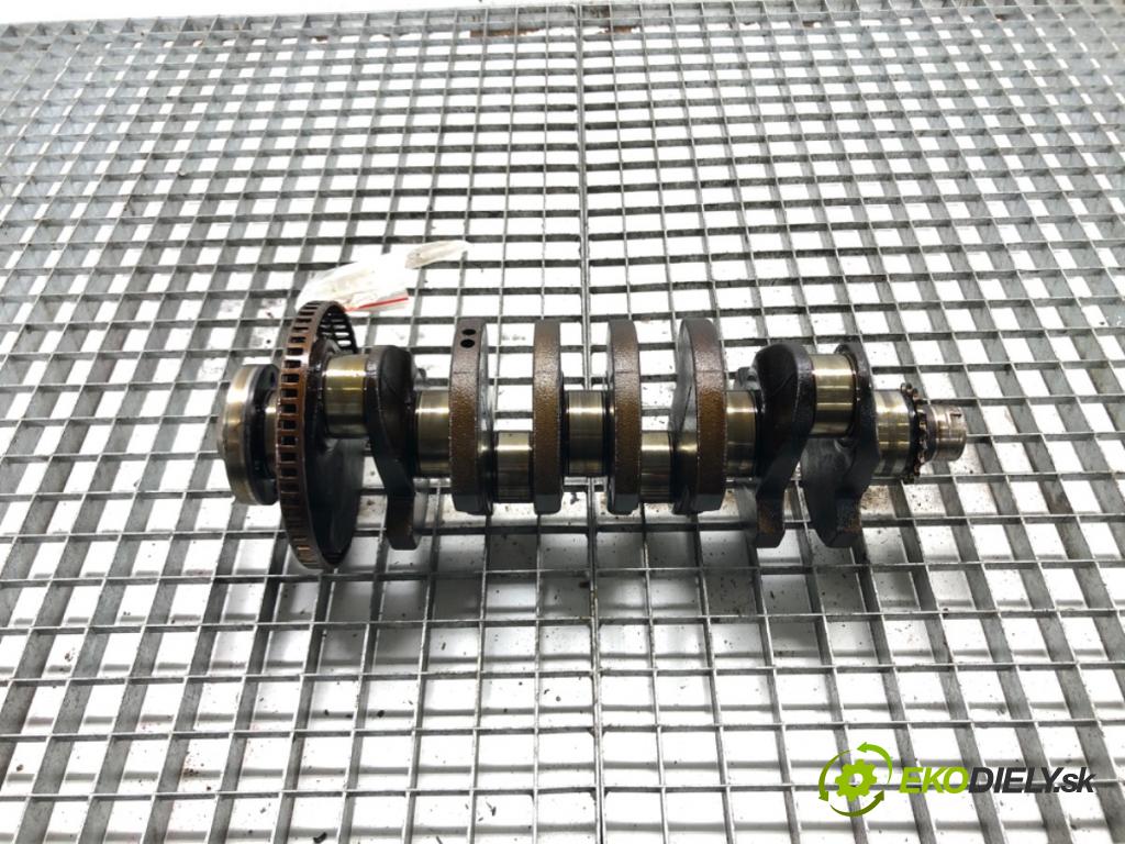 AUDI A6 C5 (4B2) 1997 - 2005    1.8 T 110 kW [150 KM] benzyna 1997 - 2005  Kardaň, hriadeľ KLIKA: AWT (Ostatné)