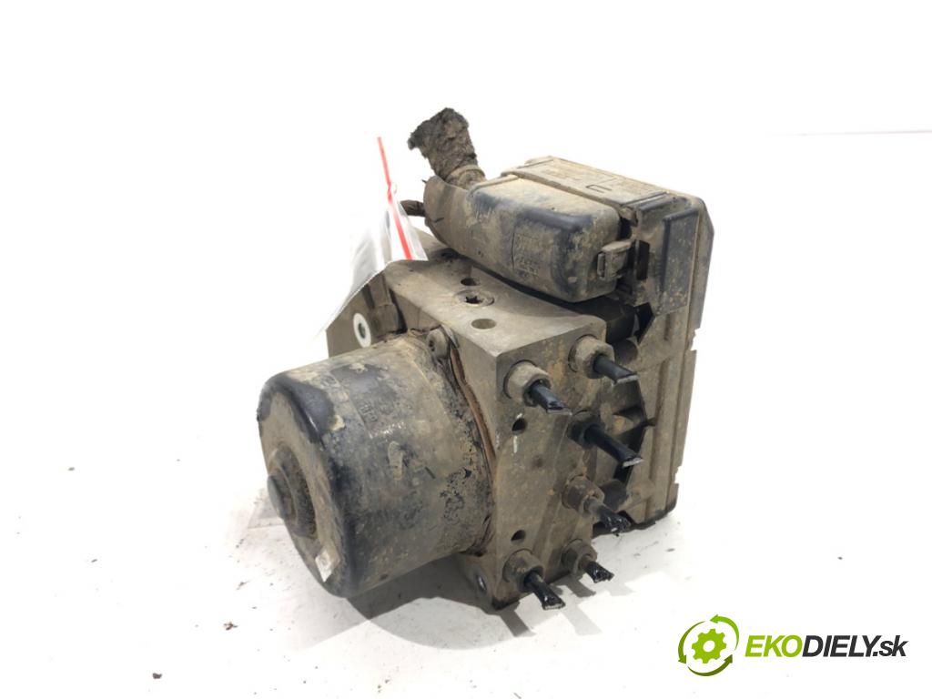 VW BORA Variant (1J6) 1999 - 2005    1.9 TDI 85 kW [115 KM] olej napędowy 1999 - 2001  Pumpa ABS 1J0907379AF (Pumpy ABS)
