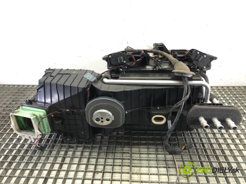 BMW 7 (F01, F02, F03, F04) 2008 - 2015    750 i, Li 300 kW [408 KM] benzyna 2008 - 2012  topné těleso radiátor topení 9197019 (Radiátory topení)