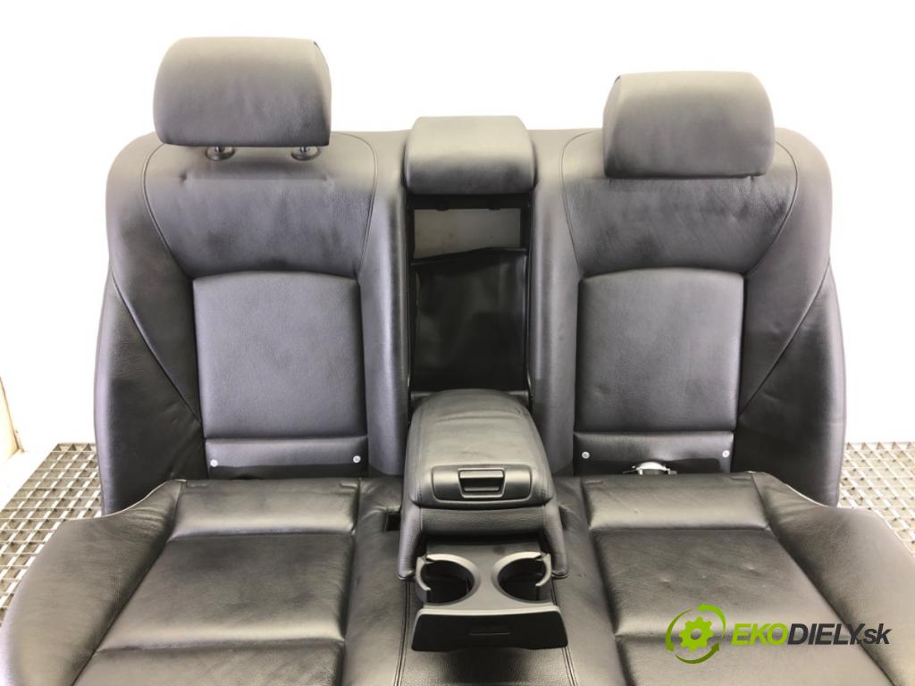 BMW 7 (F01, F02, F03, F04) 2008 - 2015    750 i, Li 300 kW [408 KM] benzyna 2008 - 2012  Sedadlo druhý RIADOK: