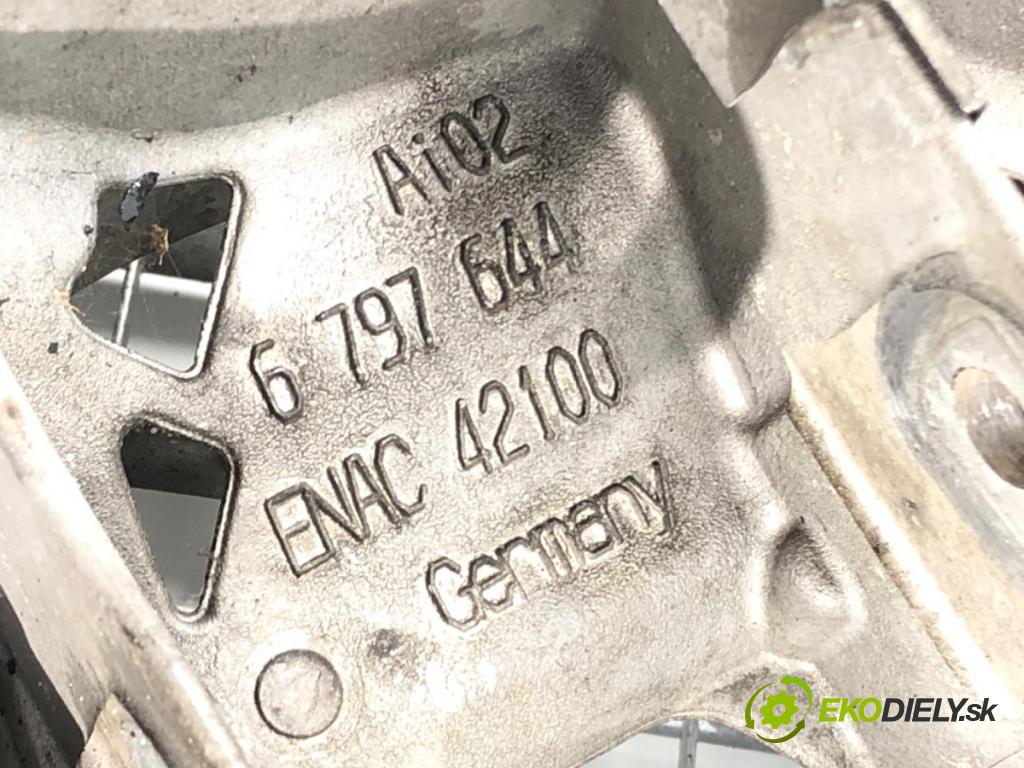 BMW 7 (F01, F02, F03, F04) 2008 - 2015    750 i, Li 300 kW [408 KM] benzyna 2008 - 2012  výztuha pod motor 6797644 6796692 (Výztuhy přední)