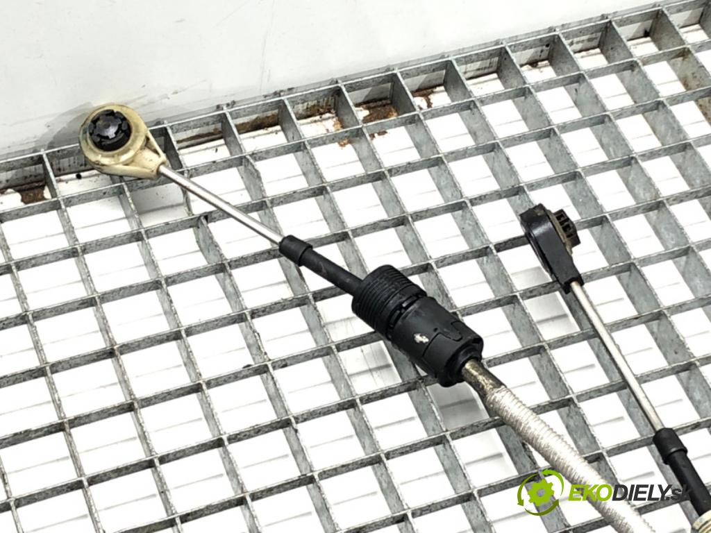 VOLVO S60 II (134) 2010 - 2018    T5 177 kW [240 KM] benzyna 2010 - 2014  Kulisa 31284344 (Rýchlostné páky / kulisy)