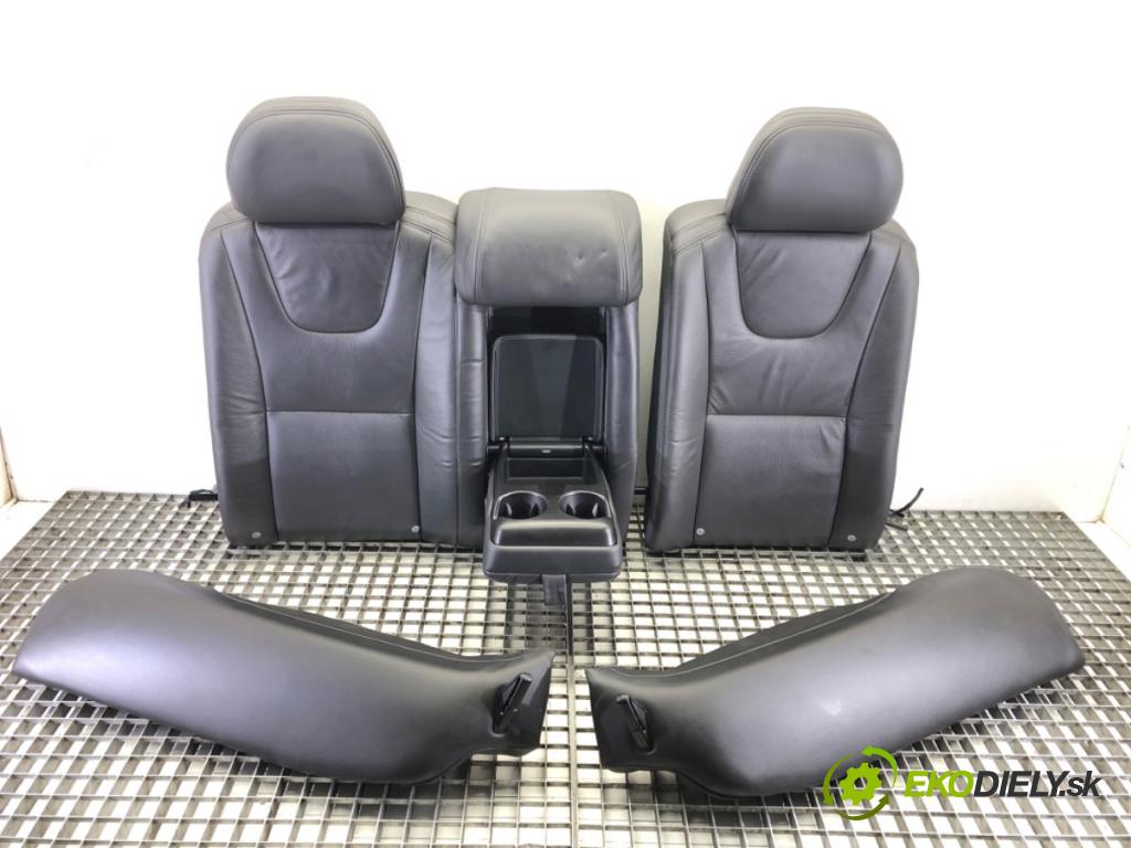 VOLVO S60 II (134) 2010 - 2018    T5 177 kW [240 KM] benzyna 2010 - 2014  Sedadlo druhý RIADOK: