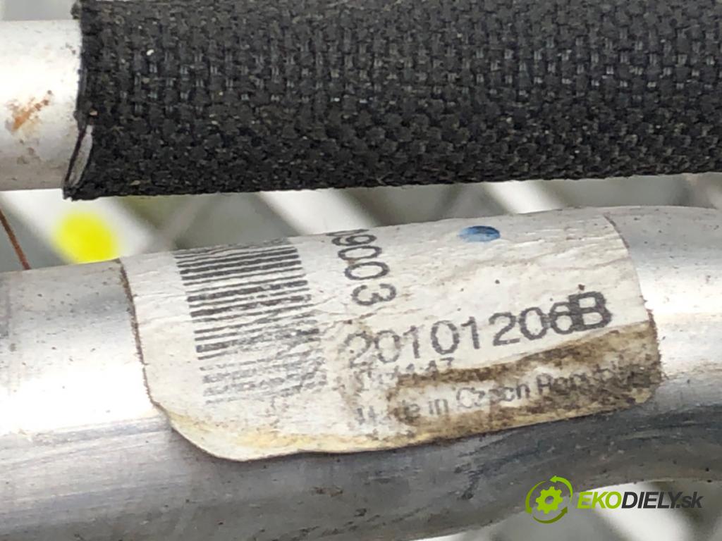 VOLVO S60 II (134) 2010 - 2018    T5 177 kW [240 KM] benzyna 2010 - 2014  rúrka klimatizácie 30733781 (Rúrky klimatizácie)