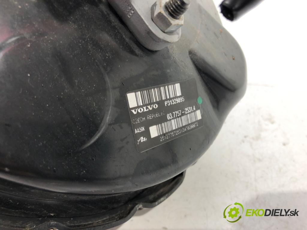 VOLVO S60 II (134) 2010 - 2018    T5 177 kW [240 KM] benzyna 2010 - 2014  Posilovač bŕzd P31329895