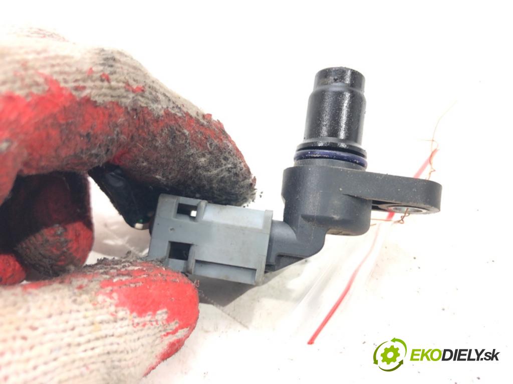 VOLVO S60 II (134) 2010 - 2018    T5 177 kW [240 KM] benzyna 2010 - 2014  snímač pozice vačkového hřídele  (Snímače polohy kliky, vačky)