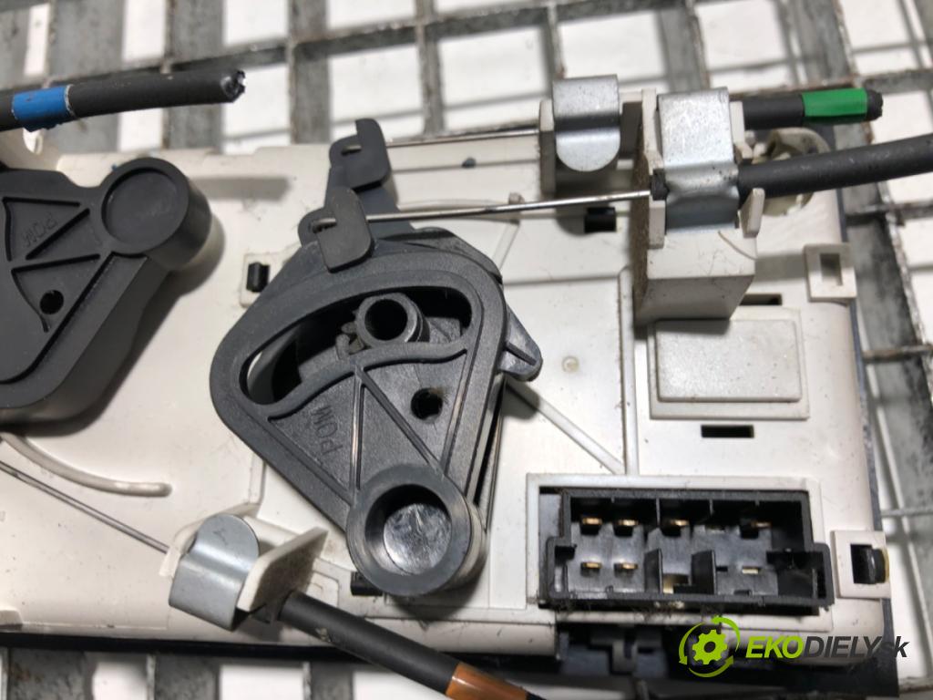 RENAULT TRUCKS MIDLUM 2000 - 2022    220.18/D  Panel ovládania kúrenia 5010226405 (Prepínače, spínače, tlačidlá a ovládače kúrenia)