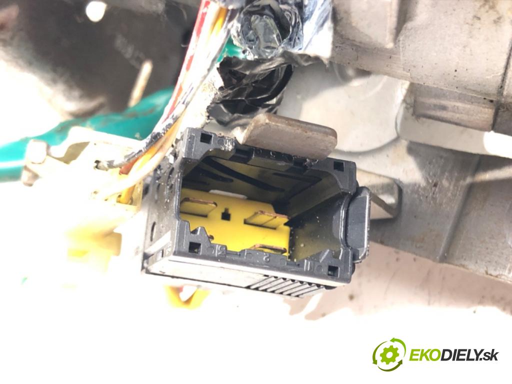 RENAULT CLIO II (BB_, CB_) 1998 - 2016    1.4 16V (B/CB0P, BB13) 72 kW [98 KM] benzyna 2000   Pumpa servočerpadlo 8200091805 (Servočerpadlá, pumpy riadenia)