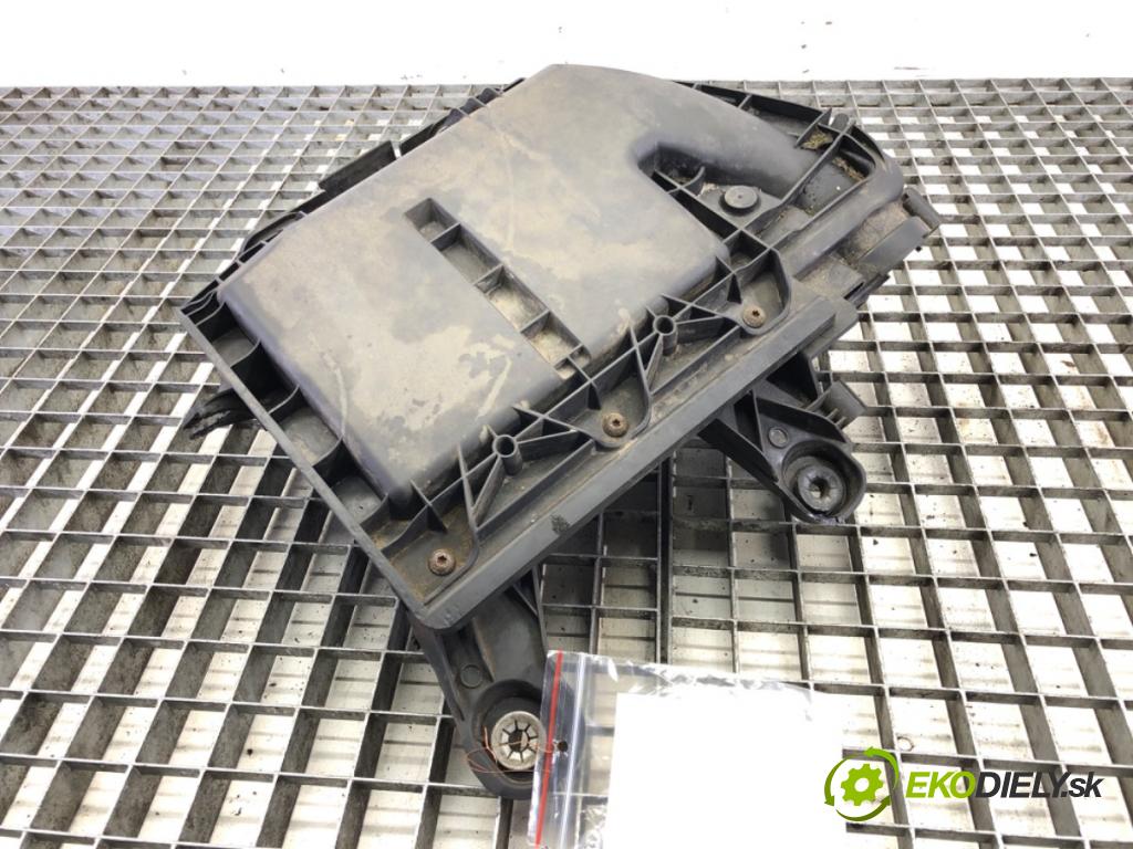 PEUGEOT 508 I (8D_) 2010 - 2018    1.6 HDi 82 kW [112 KM] olej napędowy 2010 - 2018  Obal filtra vzduchu 9673061080 (Obaly filtrov vzduchu)