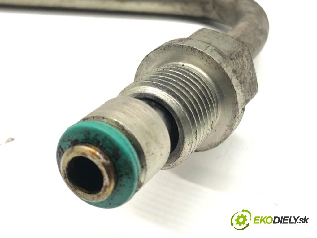 DACIA DUSTER (HS_) 2010 - 2018    1.5 dCi (HSMC) 79 kW [107 KM] olej napędowy 2010 -  rúrka turba  (Hadice intercoolera)