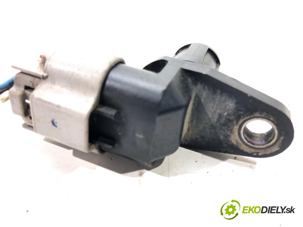 SUZUKI JIMNY samochód terenowy zamknięty (SN) 1998 - 2022    1.3 16V (SN413) 60 kW [82 KM] benzyna 2001 - 2022  snímač pozice vačkového hřídele  (Snímače polohy kliky, vačky)