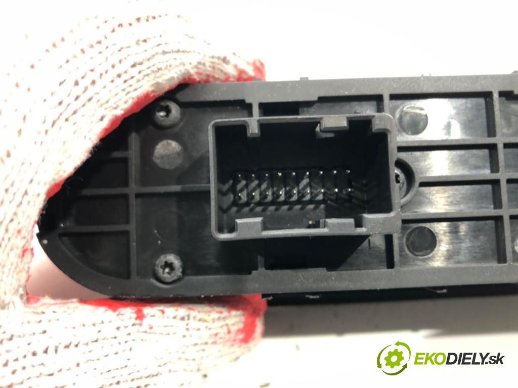 ALFA ROMEO 159 (939_) 2005 - 2012    1.9 JTDM 8V (939AXE1B, 939BXE1B, 939BXH1B) 85 kW [  Prepínač okien 156054186 (Prepínače, spínače, tlačidlá a ovládače kúrenia)