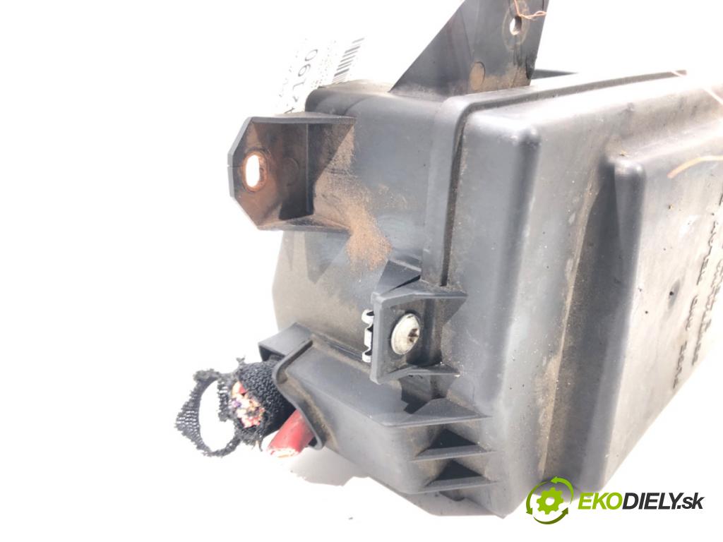 ALFA ROMEO 159 (939_) 2005 - 2012    1.9 JTDM 8V (939AXE1B, 939BXE1B, 939BXH1B) 85 kW [  skříňka poistková  (Pojistkové skříňky)