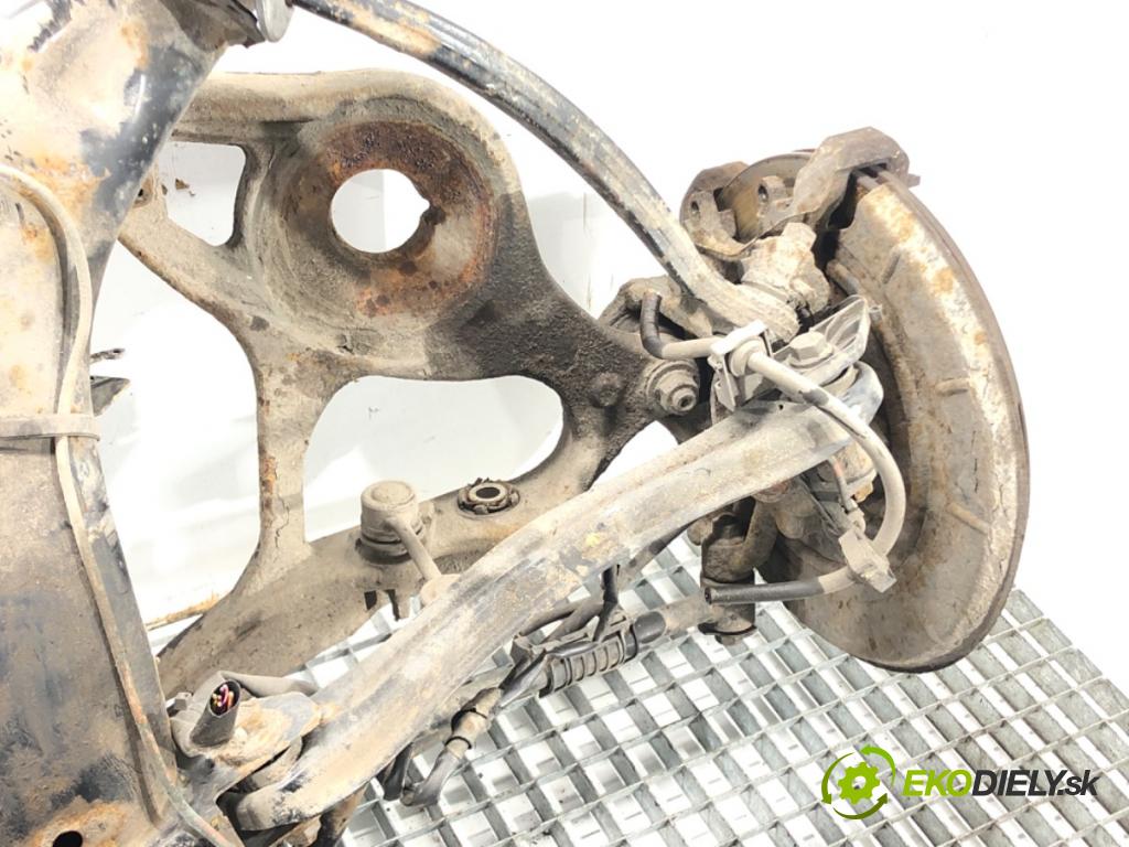 MERCEDES-BENZ KLASA M (W164) 2005 - 2012    ML 420 CDI 4-matic (164.128) 225 kW [306 KM] olej   zadní část výztuha