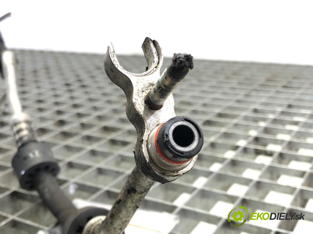 MERCEDES-BENZ KLASA M (W164) 2005 - 2012    ML 420 CDI 4-matic (164.128) 225 kW [306 KM] olej   rúrka klimatizácie A1648304815 (Rúrky klimatizácie)