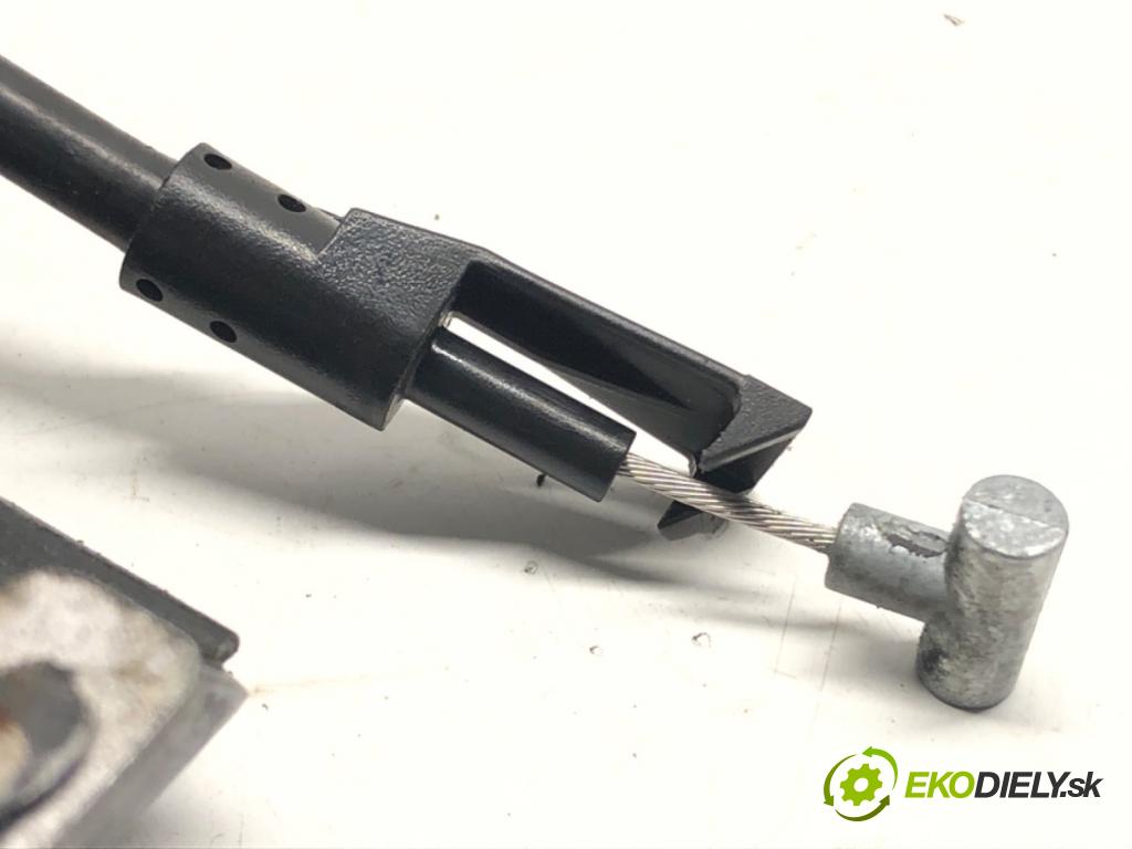 SKODA OCTAVIA II Combi (1Z5) 2004 - 2013    2.0 TDI 103 kW [140 KM] olej napędowy 2005 - 2010  zámok dveře pravý přední část 3D1837016