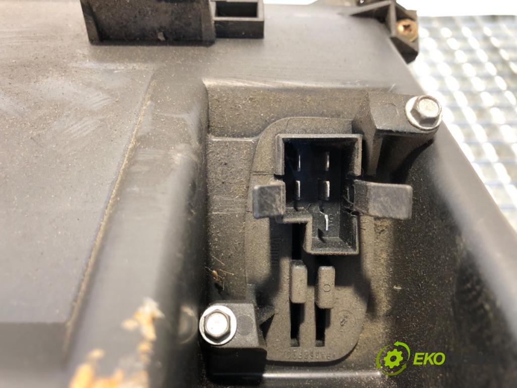 RENAULT TRUCKS MIDLUM 2000 - 2022    220.18/D  topné těleso radiátor topení komplet KOMBAJN 5010544414 (Radiátory topení)