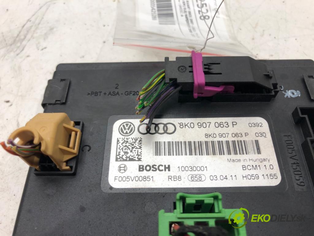 AUDI A4 B8 Avant (8K5) 2007 - 2015    2.0 TDI quattro 105 kW [143 KM] olej napędowy 2008  Modul komfortu 8K0907063P (Moduly komfortu)