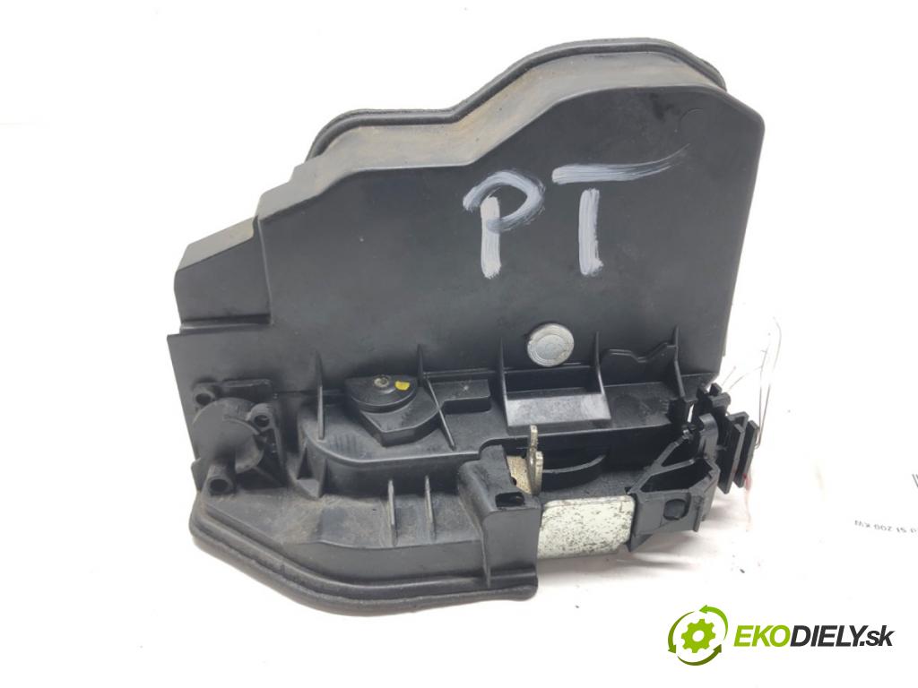BMW X5 (E70) 2006 - 2013    3.0 si 200 kW [272 KM] benzyna 2006 - 2008  zámok dveře pravý zadní část 7202148