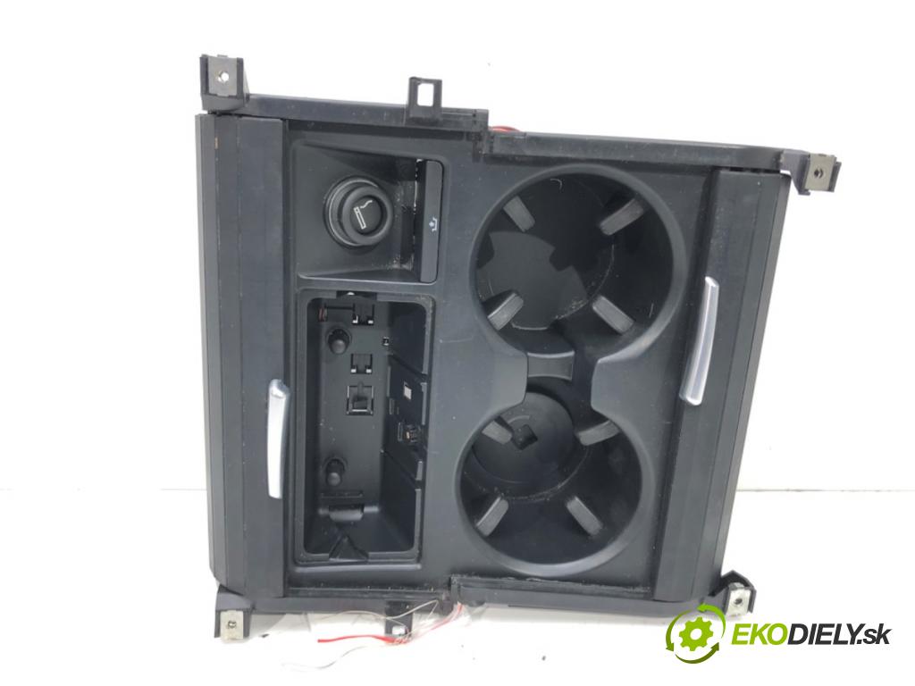 BMW X5 (E70) 2006 - 2013    3.0 si 200 kW [272 KM] benzyna 2006 - 2008  Držiak na nápoje 6954943 (Úchyty, držiaky na nápoje)