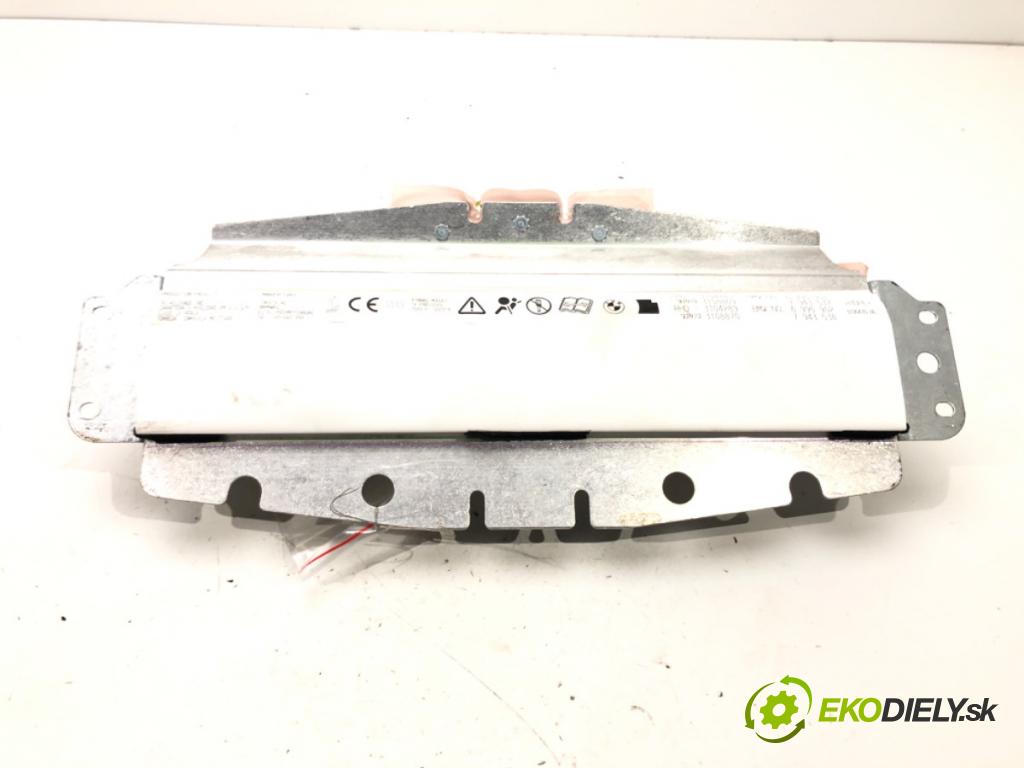 BMW E70 SUV 2009 200 kW 3.0 si 2996 AirBag spolujezdce  (Airbag)