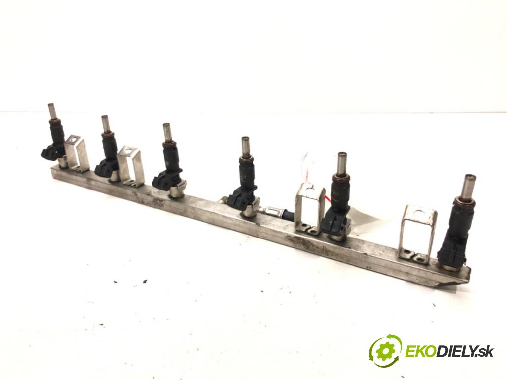 BMW X5 (E70) 2006 - 2013    3.0 si 200 kW [272 KM] benzyna 2006 - 2008  Lišta vstrekovacia 7531634 (Vstrekovacie lišty)