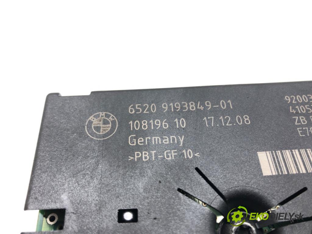 BMW X5 (E70) 2006 - 2013    3.0 si 200 kW [272 KM] benzyna 2006 - 2008  Zosilňovač Antenní: 9193849 (Zosilňovače)