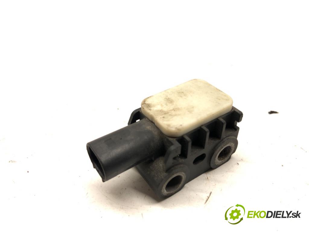 BMW X5 (E70) 2006 - 2013    3.0 si 200 kW [272 KM] benzyna 2006 - 2008  Snímač nárazu 9152262 (Snímače nárazu)