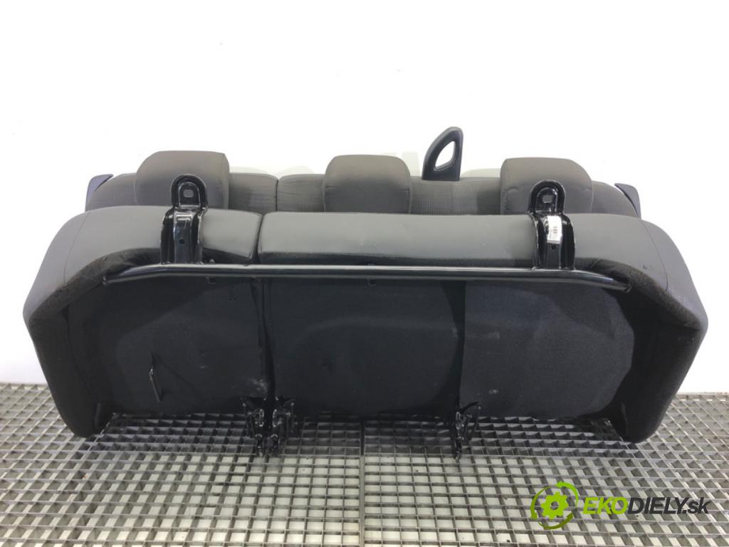 DACIA LODGY (JS_) 2012 - 2022    1.6 61 kW [83 KM] benzyna 2012 - 2022  Sedadlo druhý RIADOK: