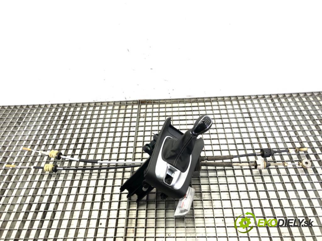 OPEL MERIVA B nadwozie wielkoprzestrzenne (MPV) (S10) 2010 - 2017    1.4 LPG (75) 88 kW [120 KM] Benzyna / gaz samochod  Kulisa 13258302 (Rýchlostné páky / kulisy)