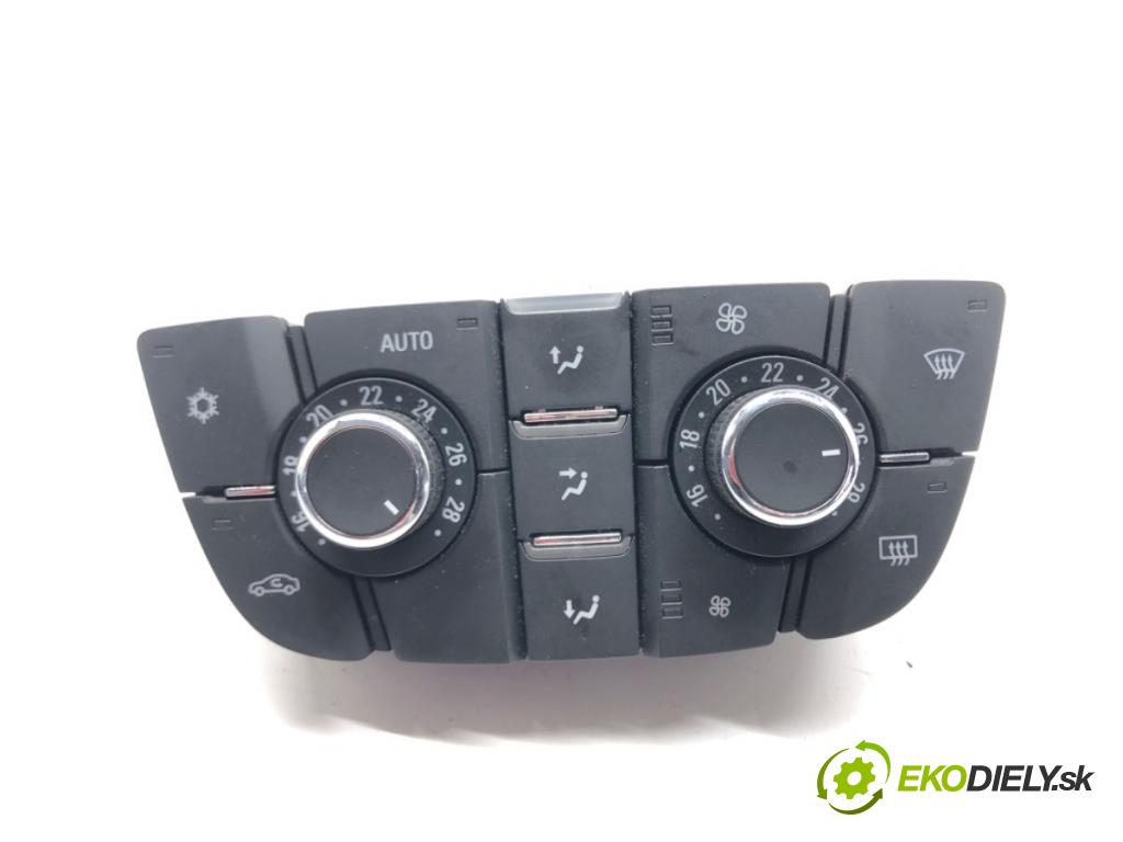OPEL MERIVA B nadwozie wielkoprzestrzenne (MPV) (S10) 2010 - 2017    1.4 LPG (75) 88 kW [120 KM] Benzyna / gaz samochod  Panel ovládania kúrenia 13435148 (Prepínače, spínače, tlačidlá a ovládače kúrenia)
