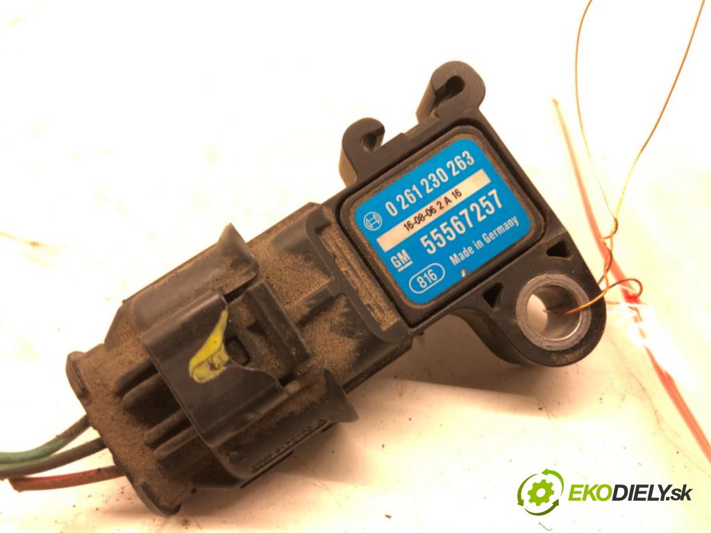 OPEL MERIVA B nadwozie wielkoprzestrzenne (MPV) (S10) 2010 - 2017    1.4 LPG (75) 88 kW [120 KM] Benzyna / gaz samochod  MAP senzor 55567257 (Ostatné)