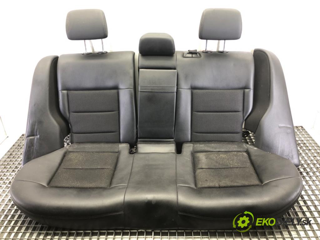 MERCEDES-BENZ KLASA E (W212) 2009 - 2016    E 200 CDI / BlueTEC (212.005, 212.006) 100 kW [136  Sedadlo druhý RIADOK: 