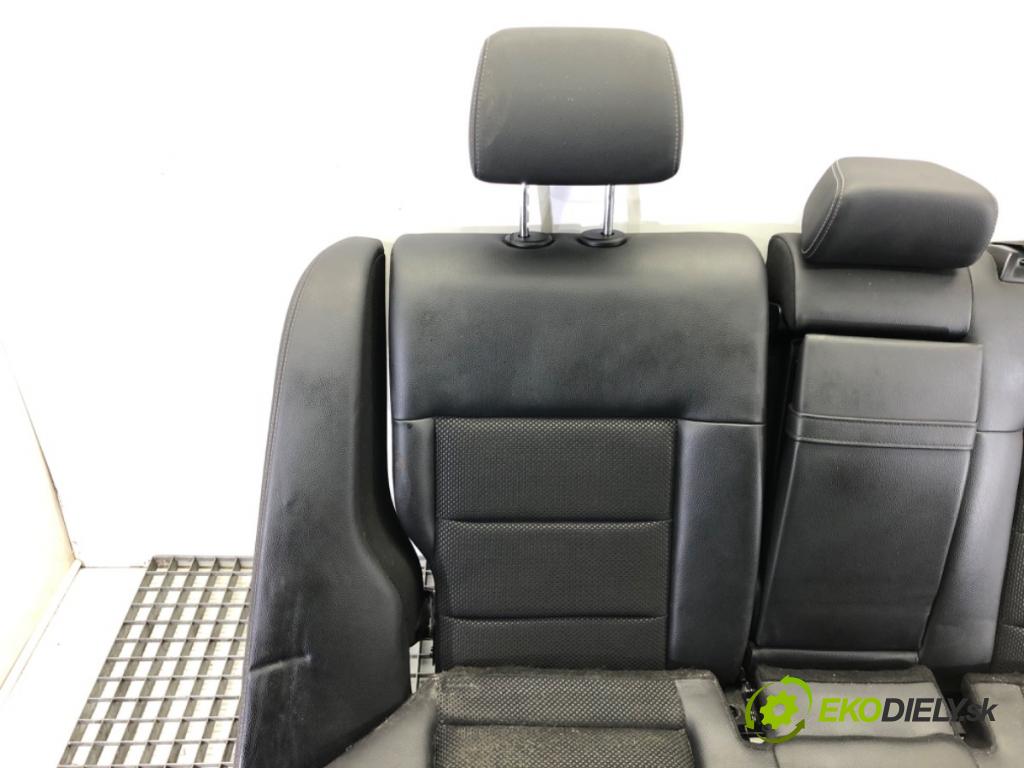 MERCEDES-BENZ KLASA E (W212) 2009 - 2016    E 200 CDI / BlueTEC (212.005, 212.006) 100 kW [136  Sedadlo druhý RIADOK: