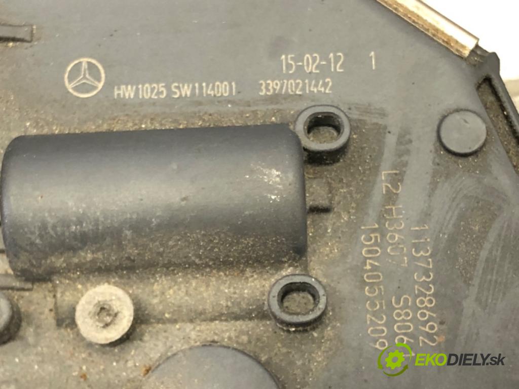 MERCEDES-BENZ KLASA E (W212) 2009 - 2016    E 200 CDI / BlueTEC (212.005, 212.006) 100 kW [136  Mechanizmus stieračov predný A2128201240 (Motorčeky stieračov predné)