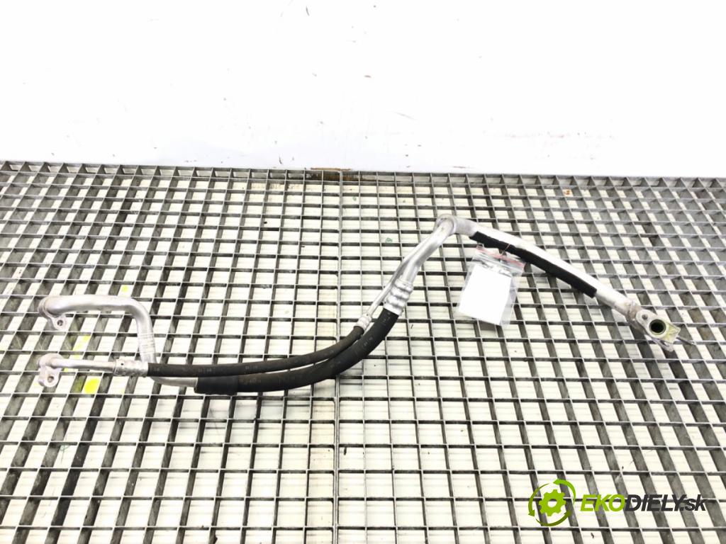 MERCEDES-BENZ KLASA E (W212) 2009 - 2016    E 200 CDI / BlueTEC (212.005, 212.006) 100 kW [136  rúrka klimatizácie A2128308200 (Rúrky klimatizácie)