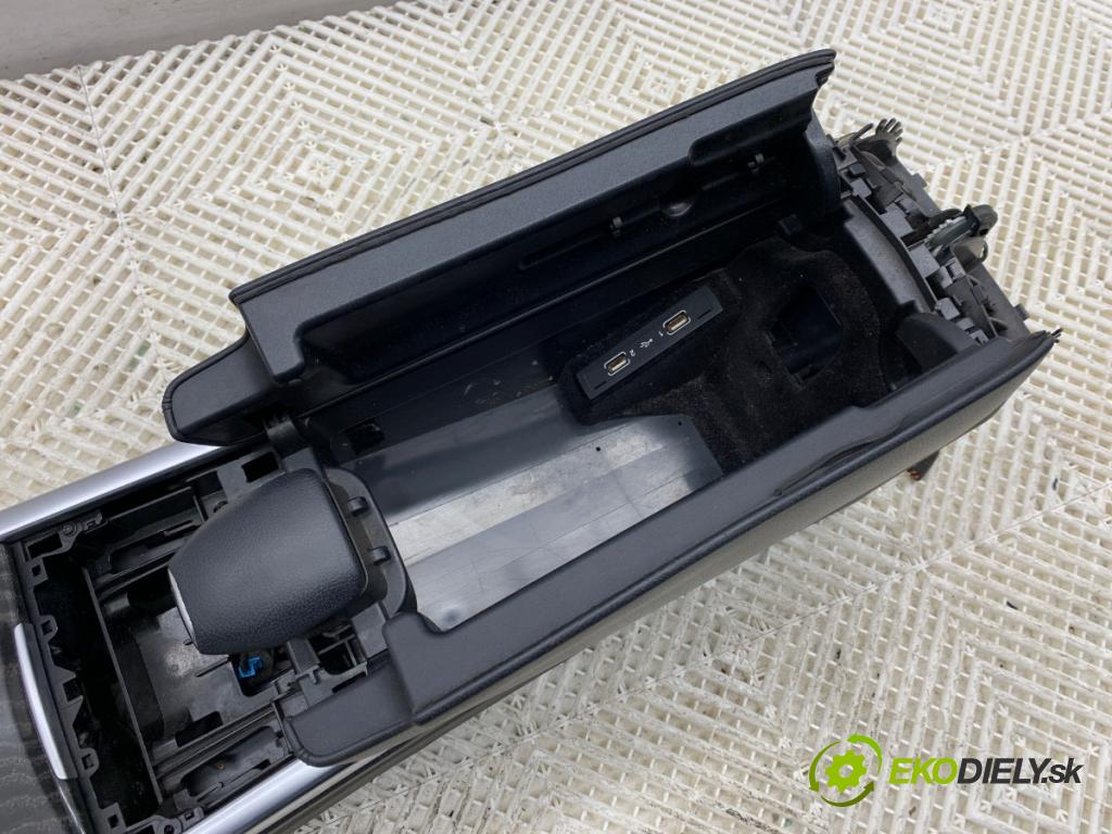 MERCEDES-BENZ W212 sedan 2015 100 kW E 200 CDI / BlueTEC (212.005, 212.006) 2143 Tunel středový OPĚRADLO: