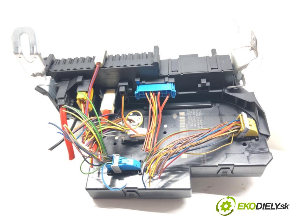 MERCEDES-BENZ KLASA E (W212) 2009 - 2016    E 200 CDI / BlueTEC (212.005, 212.006) 100 kW [136  Modul SAM 2129003822 (Ostatné)