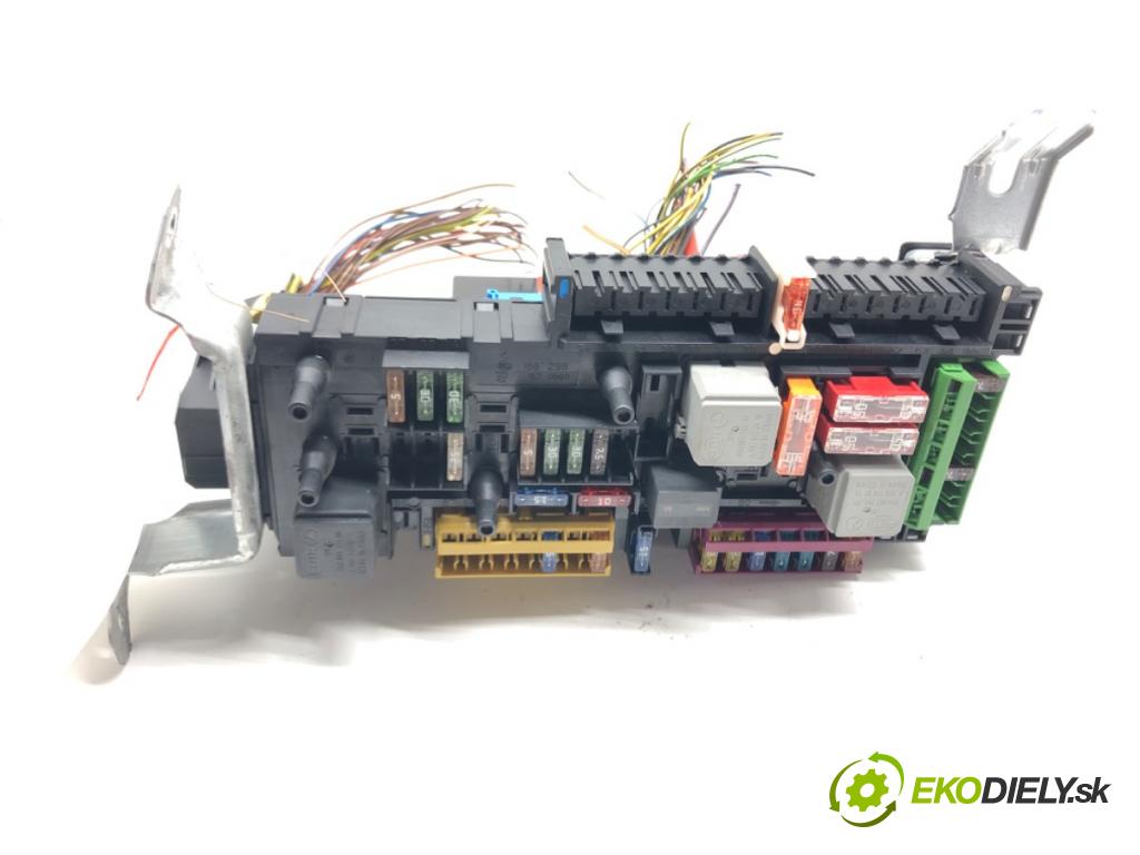 MERCEDES-BENZ KLASA E (W212) 2009 - 2016    E 200 CDI / BlueTEC (212.005, 212.006) 100 kW [136  Modul SAM 2129003822 (Ostatné)