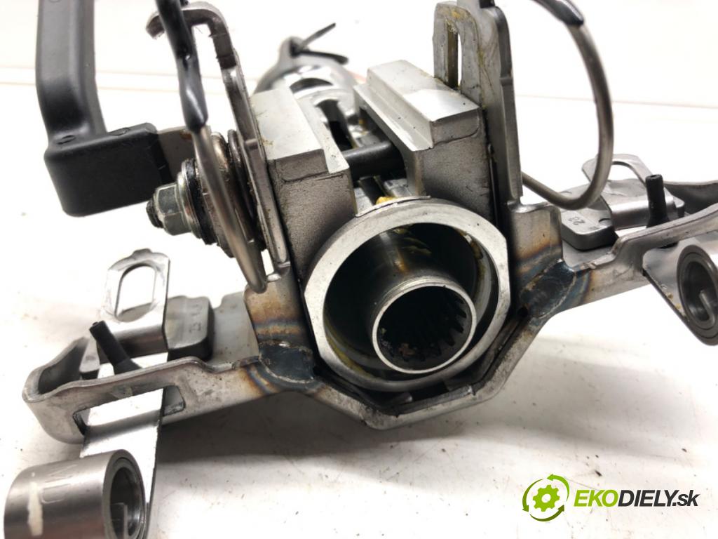 KIA CEED (JD) 2012 - 2018    1.6 GDI 99 kW [135 KM] benzyna 2012 - 2018  Hriadeľ, tyč volantu  (Tyče riadenia (volantu))